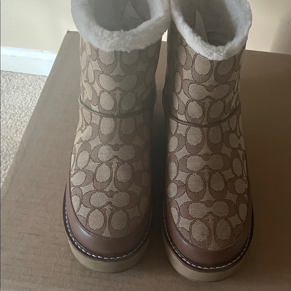 Women's Brown Patterned Boots
